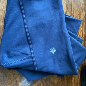 Athleta Elation Capri Size S. Navy